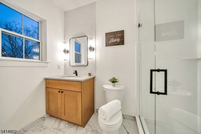 Building Photo - 308 Encampment Ct