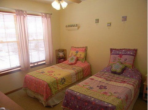 Building Photo - 680 Cobblestone Way