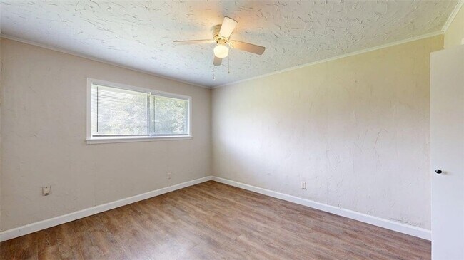 Building Photo - 16567 Farm to Market Rd 2154