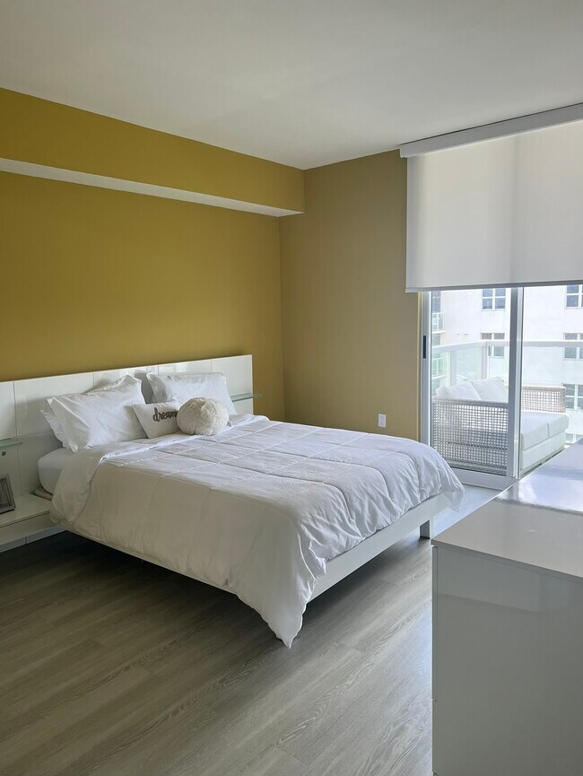 Building Photo - 5077 NW 7th St