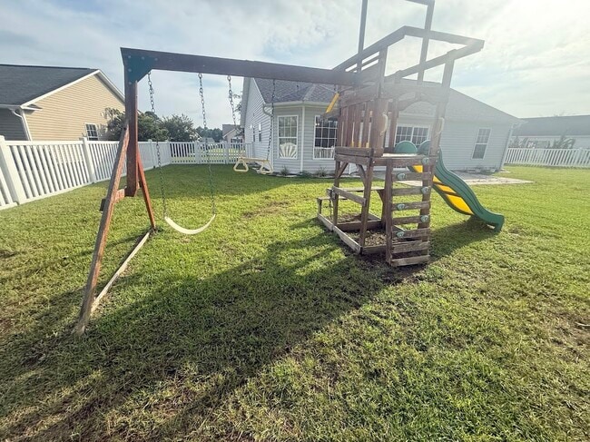 Building Photo - 112 Centennial Cir
