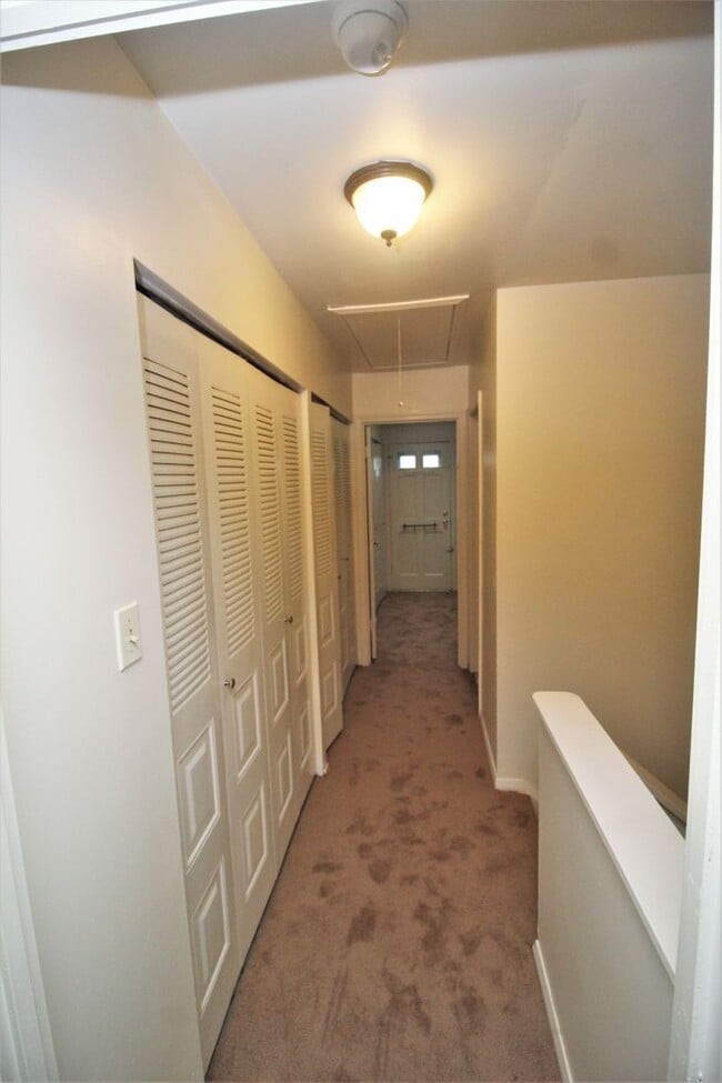 Building Photo - Beautiful 2bd/2ba Historic Butcher's Hill w/ CAC and W/D! --Available 7/15!