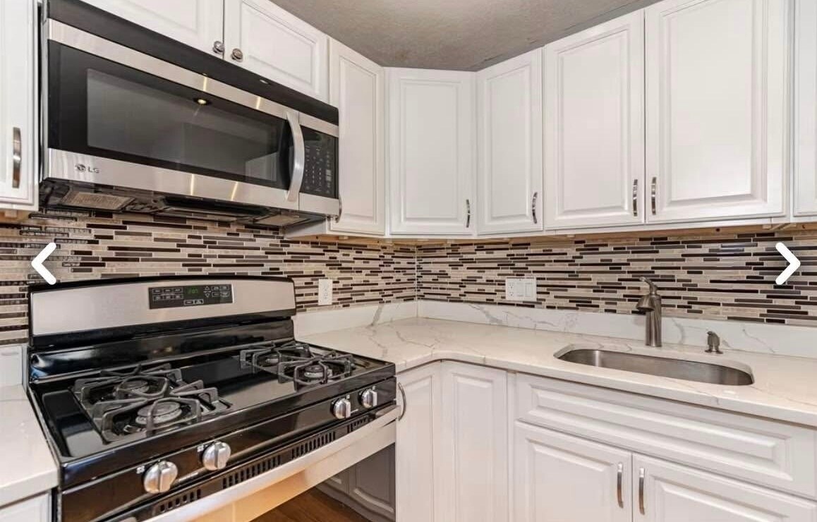 Building Photo - 5 Kenmar Dr
