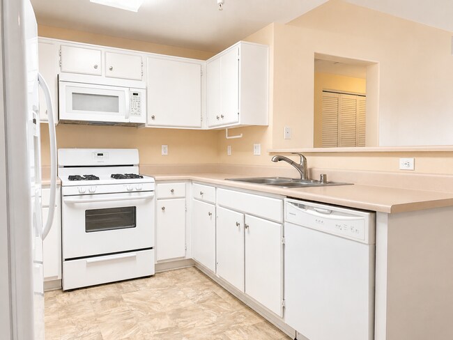 Building Photo - Lovely 1 Bedroom Condo in Temecula
