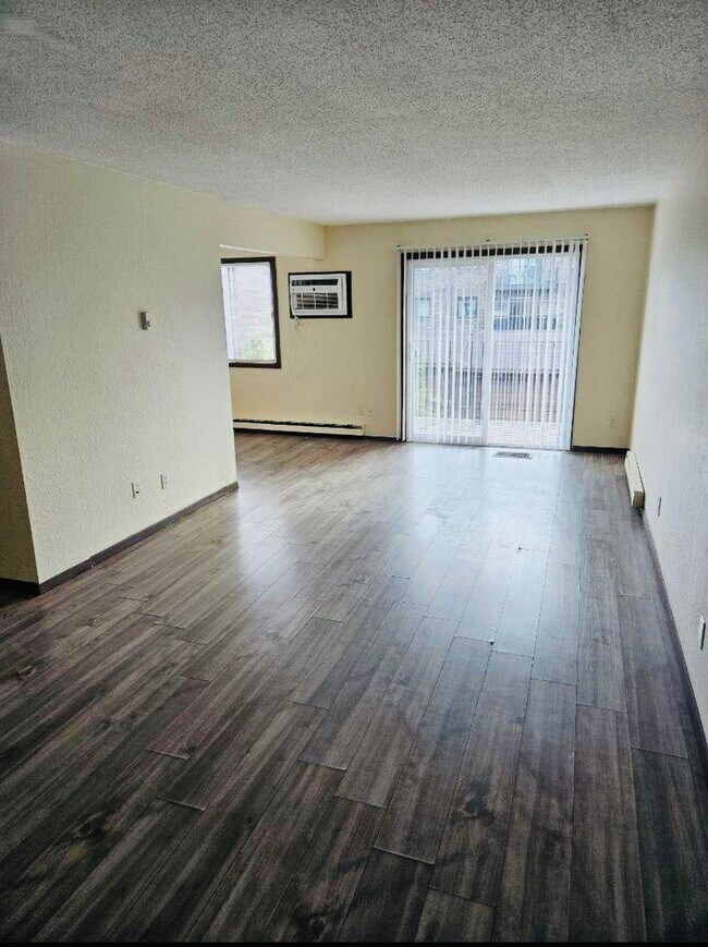 Building Photo - 1640 Galtier St