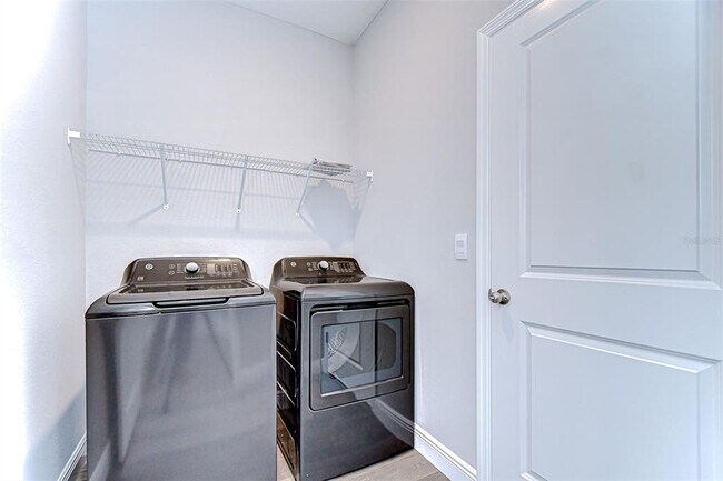Building Photo - 2286 Sienna Spruce St