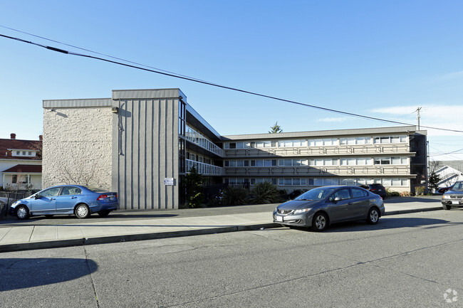 Primary Photo - Riptide Apartments