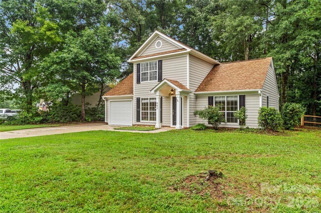 Building Photo - 697 Rebecca Jane Dr