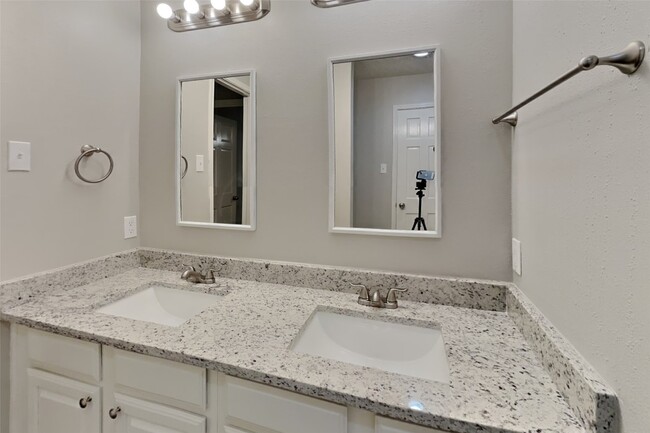 Building Photo - 12519 Limber Pine Pl