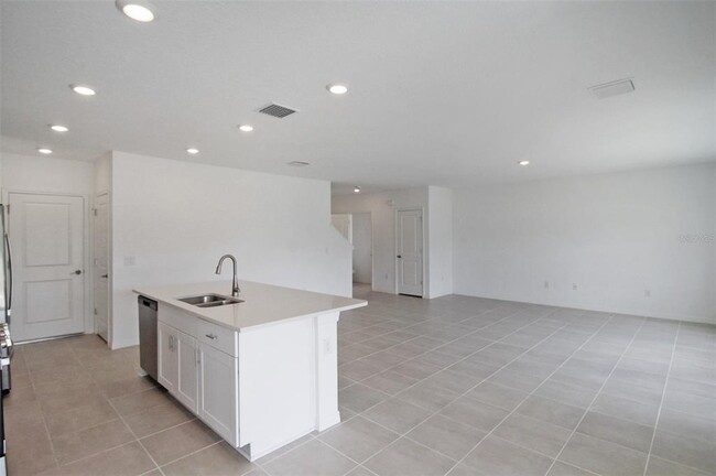 Building Photo - 6341 Milestone Lp