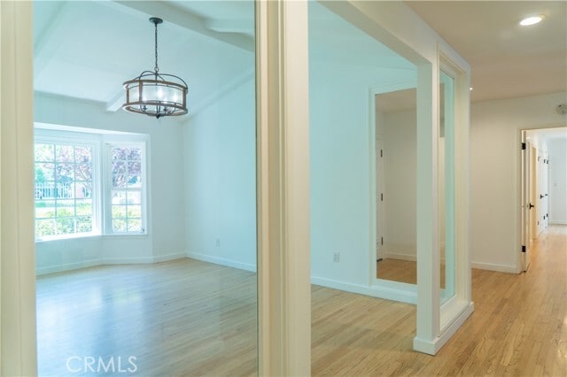Building Photo - 5054 Encino Ave