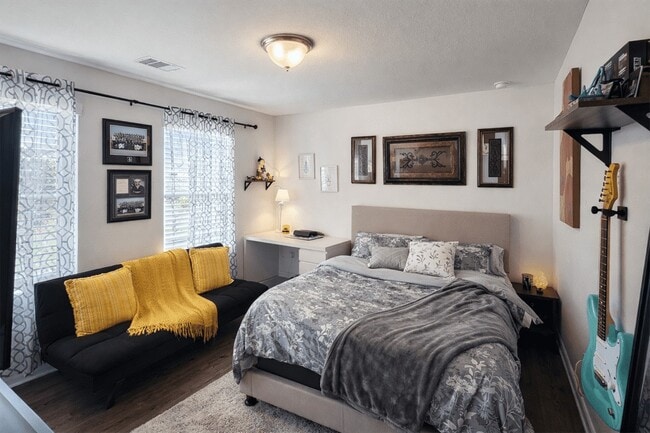 Building Photo - 31606 Roldan Ln