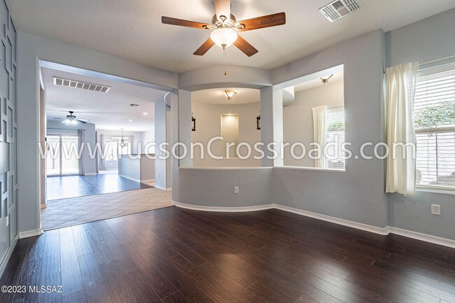 Building Photo - 1254 W Versilia Dr