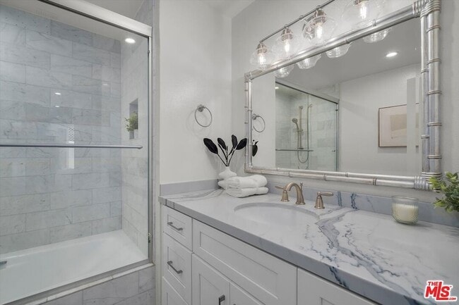 Building Photo - 1650 Veteran Ave