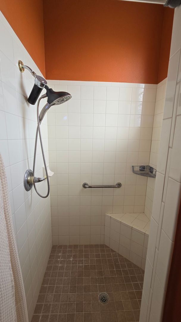 Building Photo - Stunning 3 Bedroom, 3 Bath Home – 2,500 sq/ft – Oversized Garages & Modern Upgrades