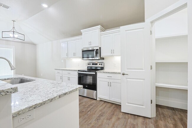 Building Photo - 7821 89th St