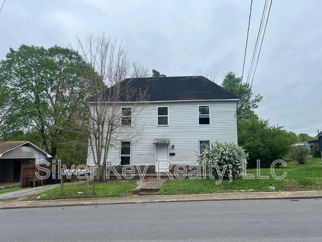 Primary Photo - 405 Park St