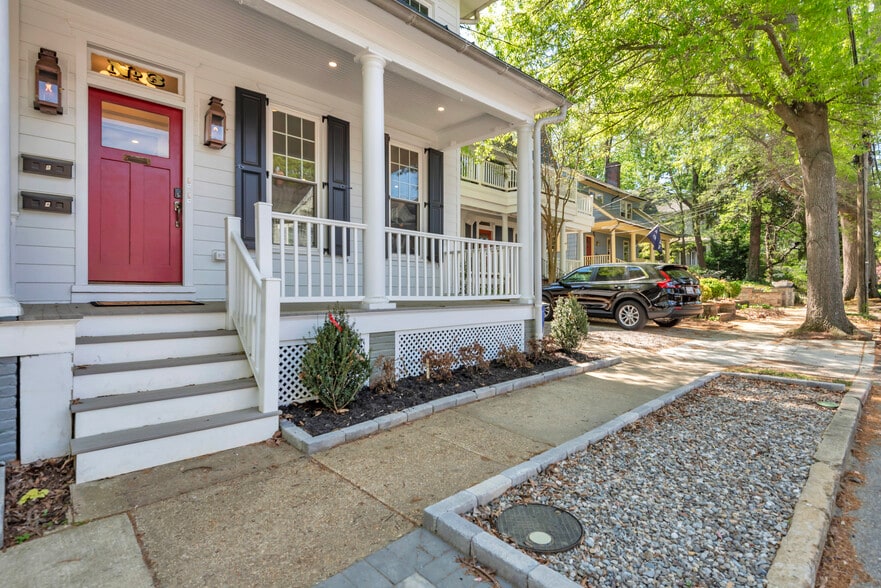 Building Photo - 3 Murray Ave