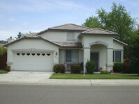 Building Photo - Cresleigh near Wild Life Preserve 3 Bedroo...