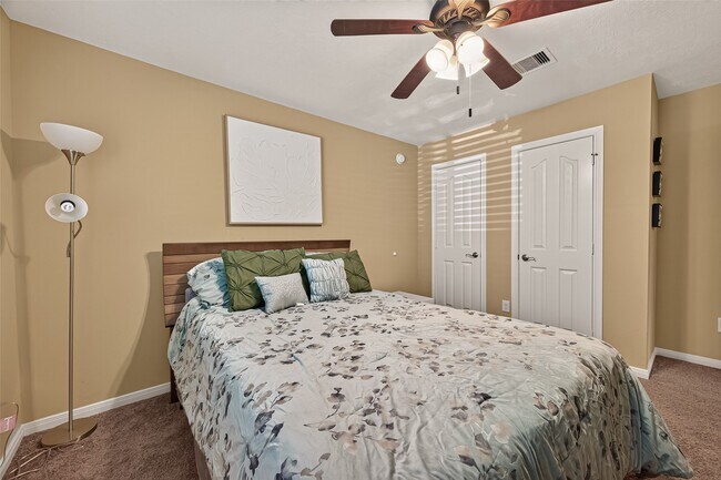 Building Photo - 6518 Palo Duro Dr