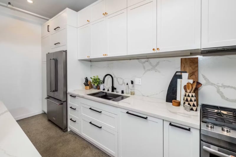 Building Photo - 730 29th St