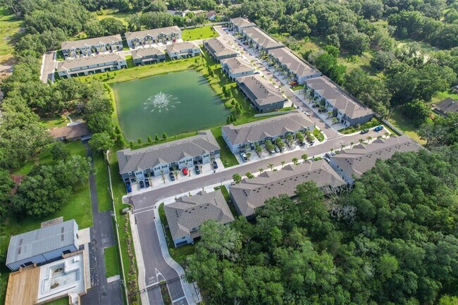 Building Photo - 3225 Pleasant Willow Ct