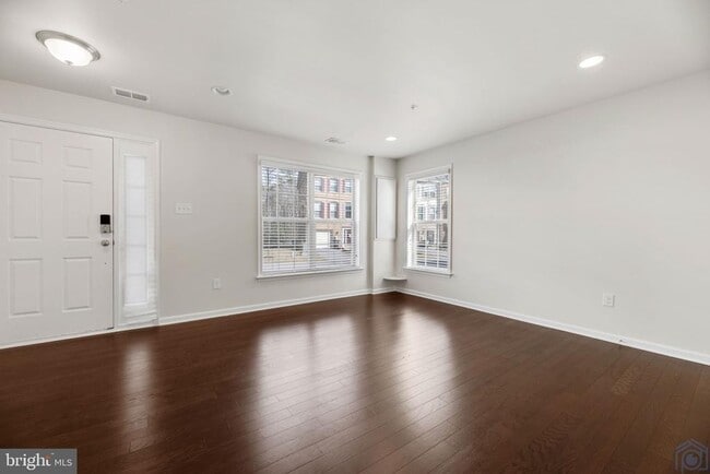 Building Photo - 15211 Lady Lauren Ln