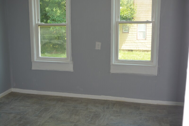 Building Photo - 932 Sunset Ave