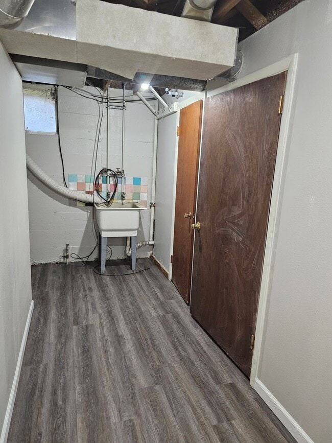 Building Photo - 303KENT