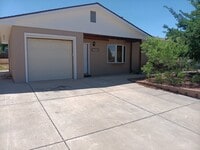 Building Photo - 3308 La Veta Dr