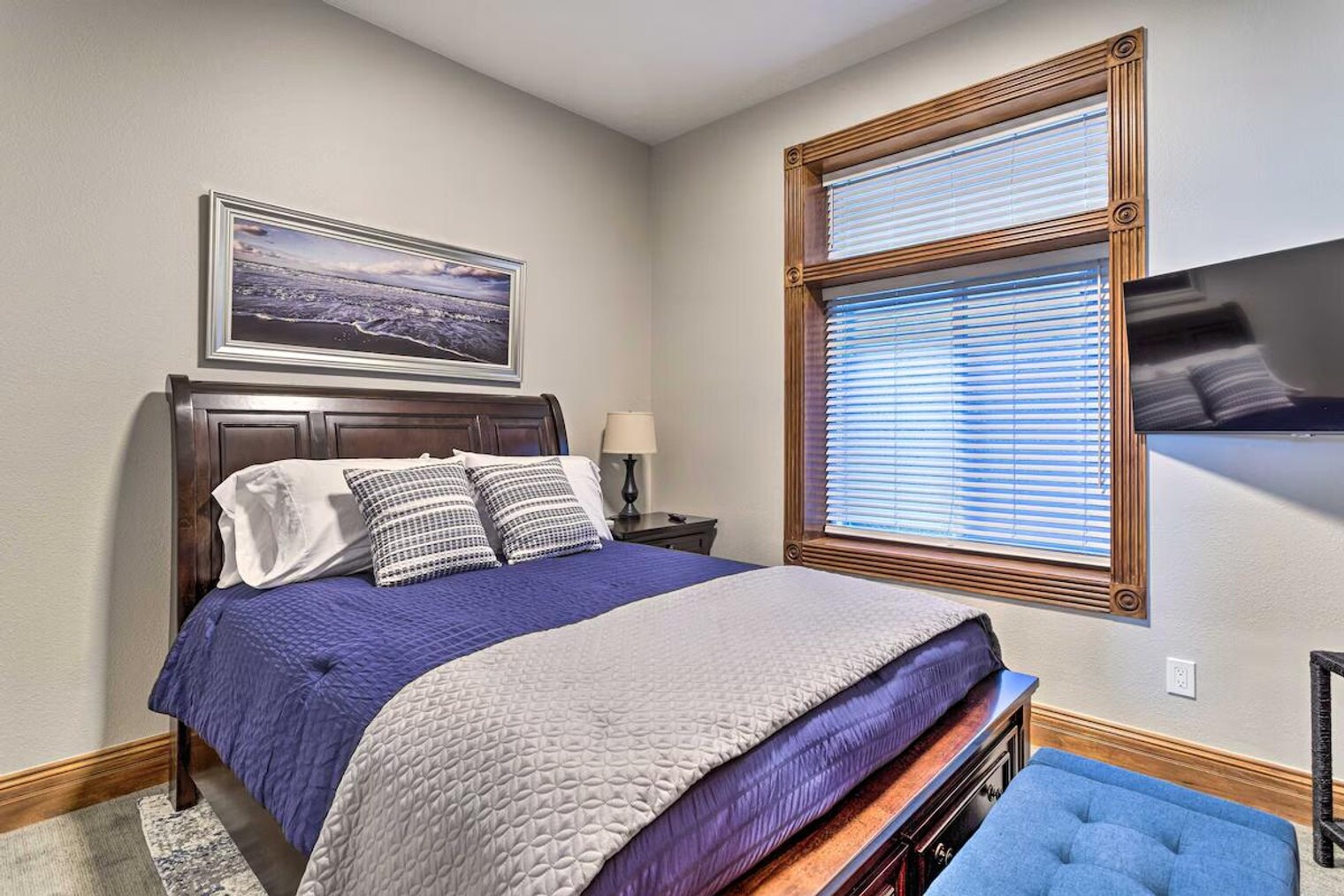 Building Photo - 1533 N Williams St