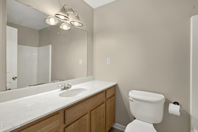 Building Photo - 75 Edgecomb St