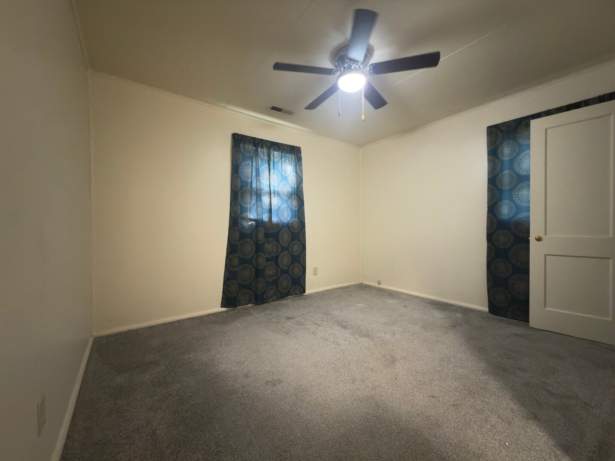Building Photo - 1110 Huber Ave