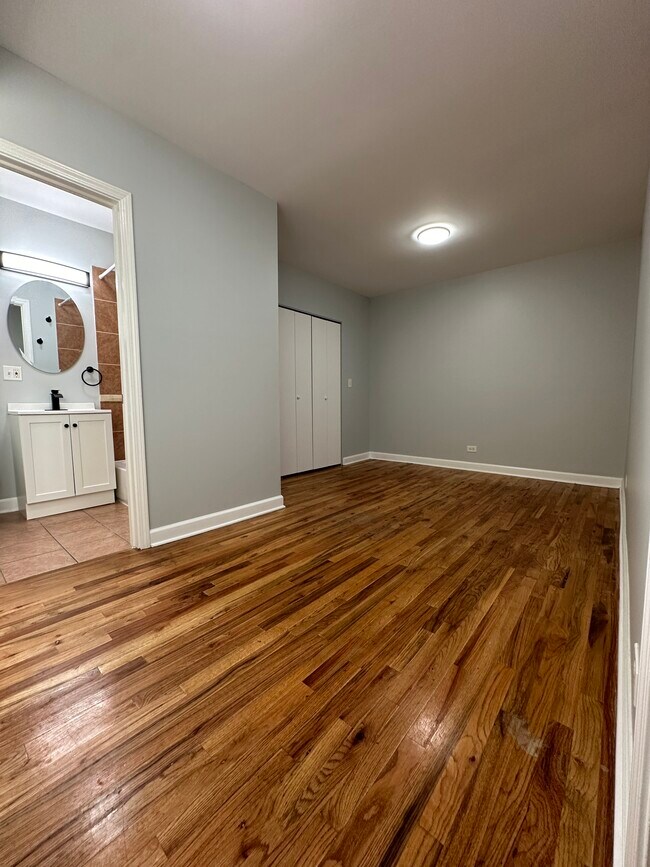 Building Photo - 7004 S Chappel Ave