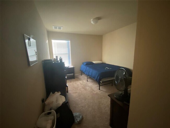Building Photo - 11125 Furrow Hill Dr