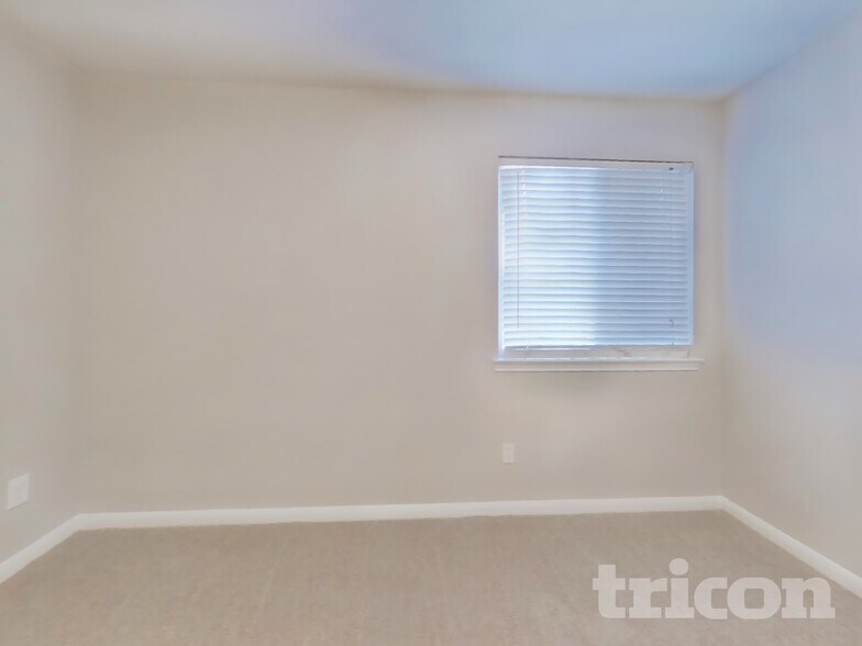 Building Photo - 3339 Painted Meadow Cir