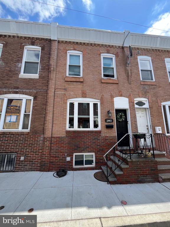 Building Photo - 2443 S Clarion St
