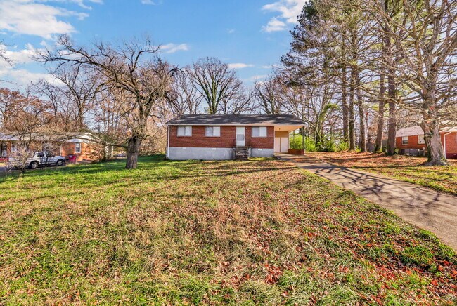 Building Photo - !!!!Fully Renovated 3 Bedroom Home in a Convenient Clarksville Location!!!!