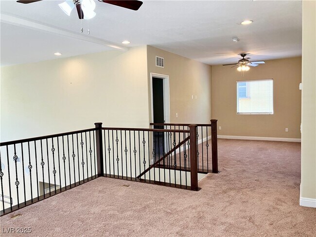 Building Photo - 5787 Mesa Mountain Dr