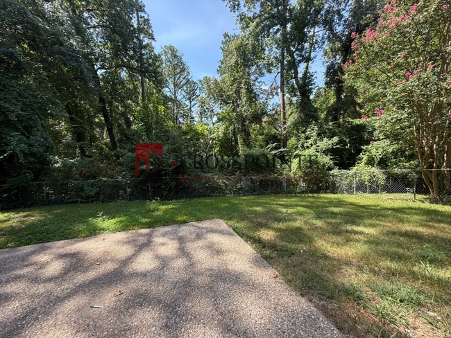 Building Photo - 4819 Gretna Green Ln