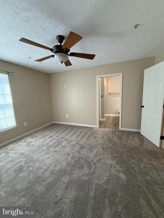 Building Photo - 1064 Jeanett Way