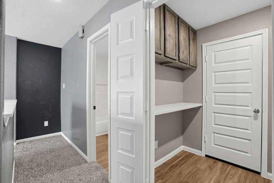 Building Photo - 22501 Cormorant Ct