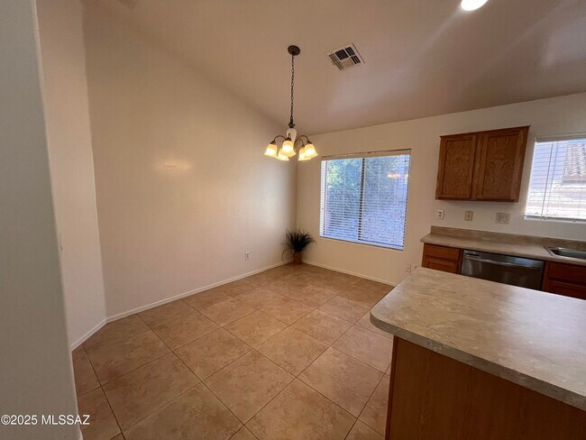 Building Photo - 13268 E Mesquite Flat Spring Dr