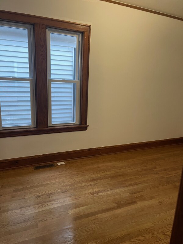 Building Photo - 1302 S 56th Ct