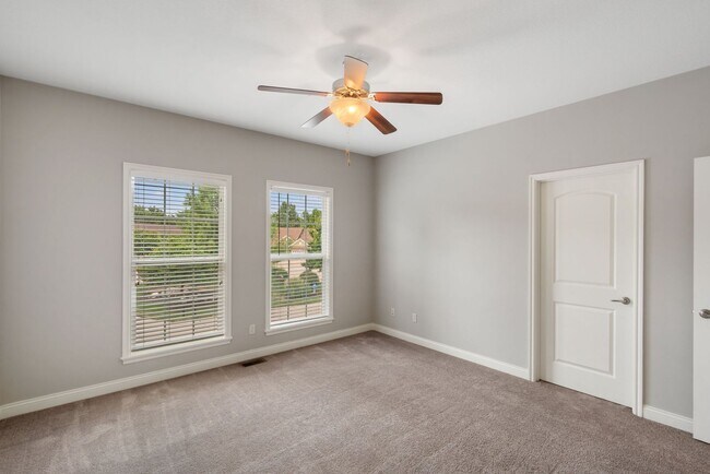 Building Photo - 2420 Boulder Springs Dr