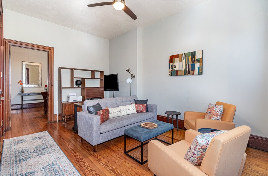 Primary Photo - 1005 N 2nd St