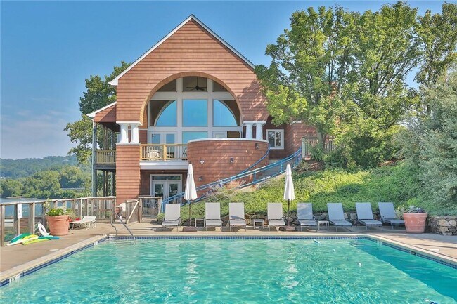 Building Photo - 1510 Half Moon Bay Dr