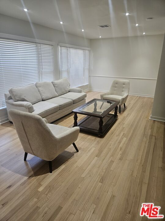 13768 Erwin St 13768 Erwin St Los Angeles CA 91401 Apartment Finder