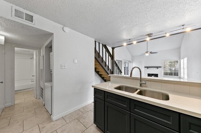 Building Photo - 6334 W Airport Blvd