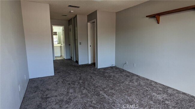 Building Photo - 25604 Sharp Dr